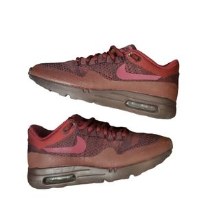 SOLD Air Max 1 Ultra Flyknit Grand Purple and Team Red (men's size 8)